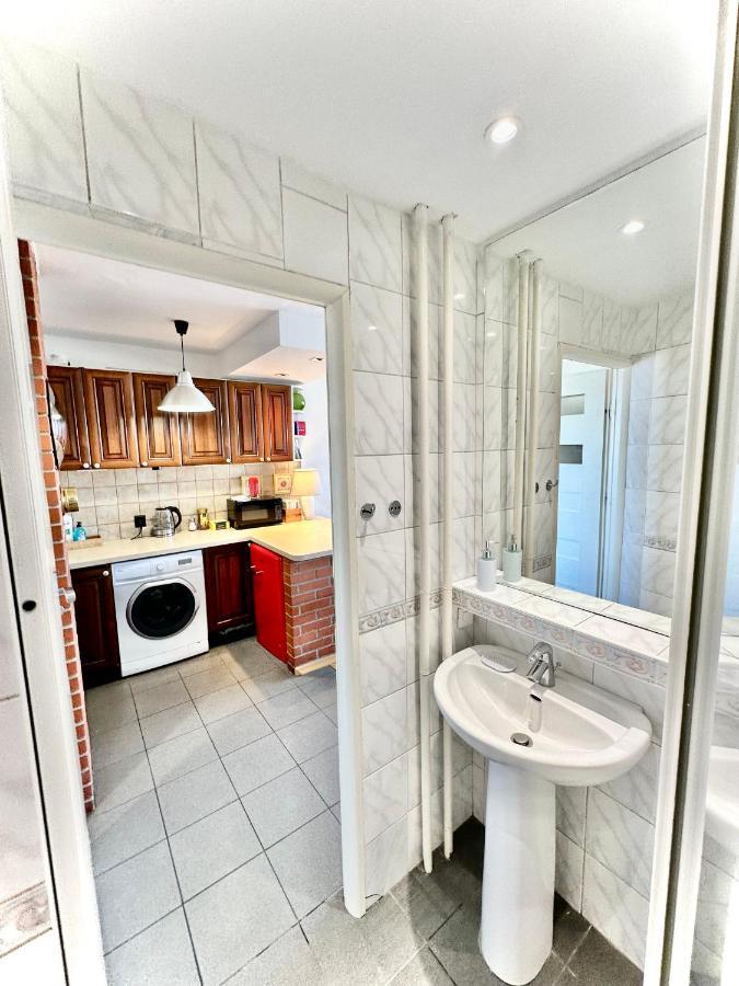Super Apartament White Warszawa 2X Metro Scisle Centrum Wifi 300 Mbs New Екстериор снимка